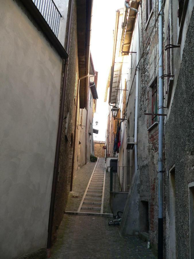 Bilocale Verde Umbria Montecastrilli ภายนอก รูปภาพ