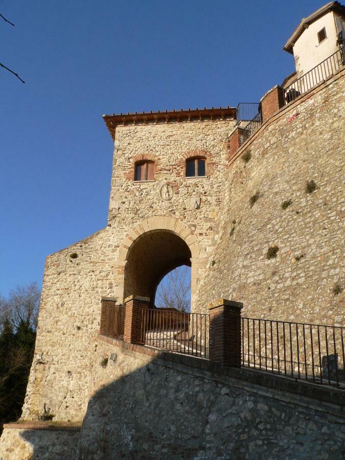 Bilocale Verde Umbria Montecastrilli ภายนอก รูปภาพ